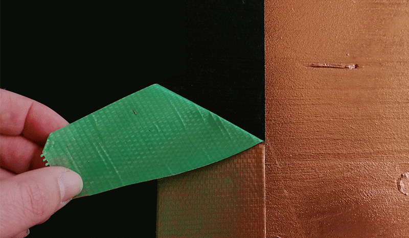 application avec adhésif batimask vert de chez lima adhésifs pour obtention de ligne fine de peinture